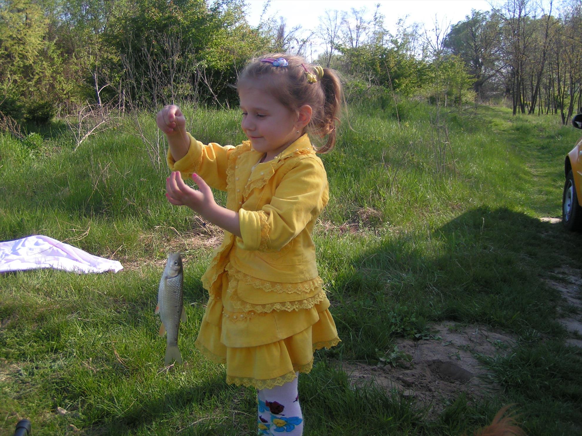 Copii la pescuit :) - 17067581-pict0204.jpg